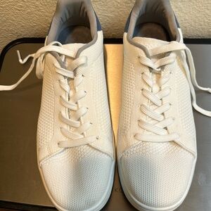 Suave white sneakers size 11
